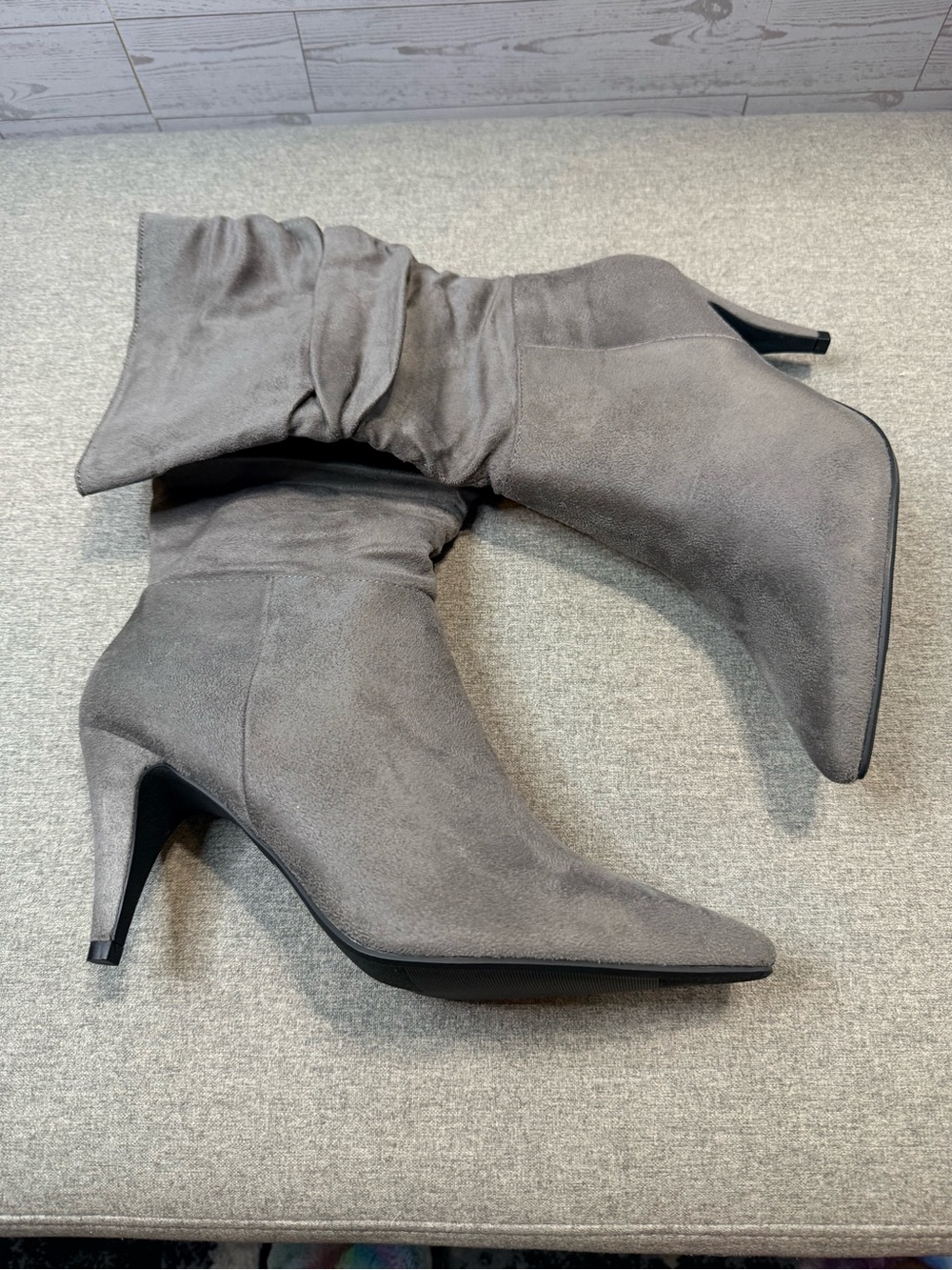 Dream Pairs Gray Pointed-Toe Mid-Heel Slouch Boots